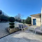 D'architecte Moderne * Chazeaux (Ardeche)